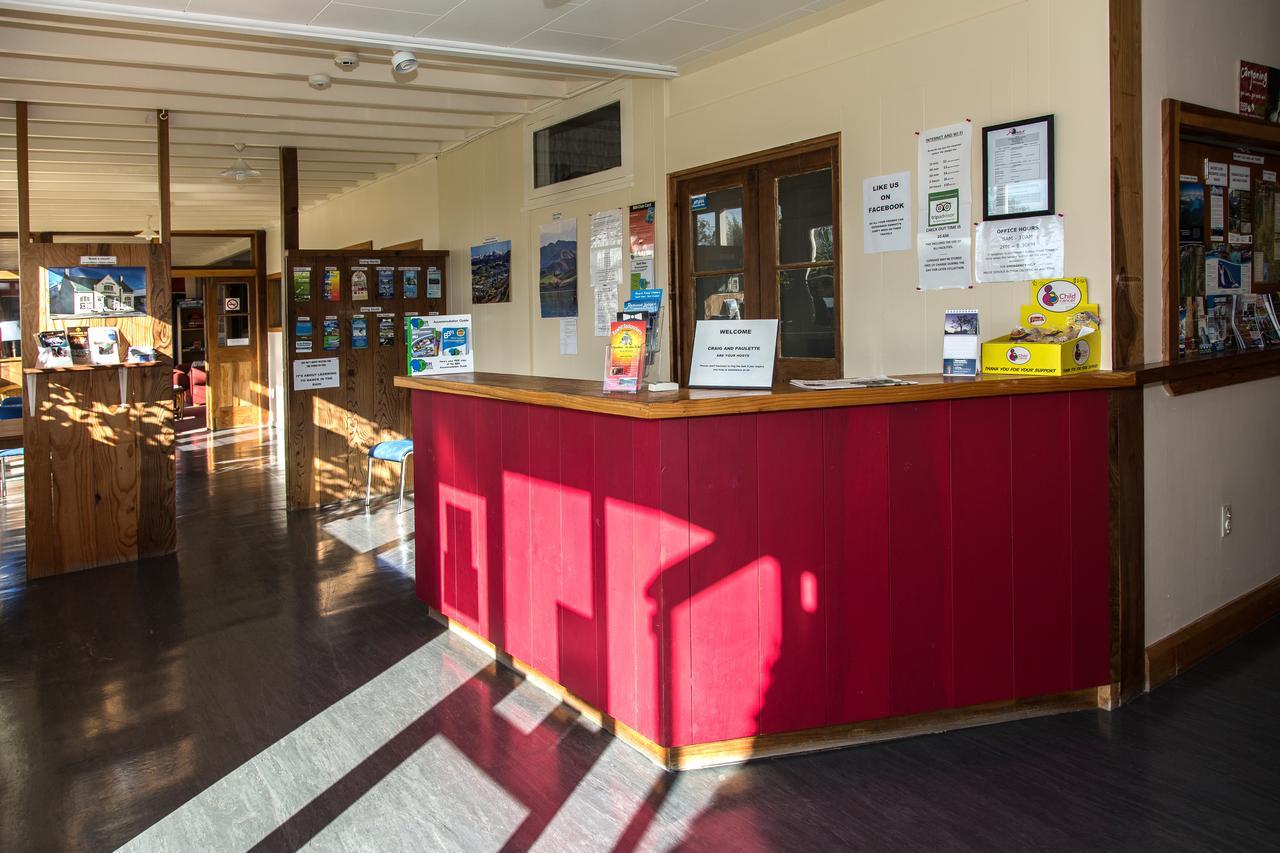 Rawhiti Backpackers Hostel เจอราลดีน ภายนอก รูปภาพ