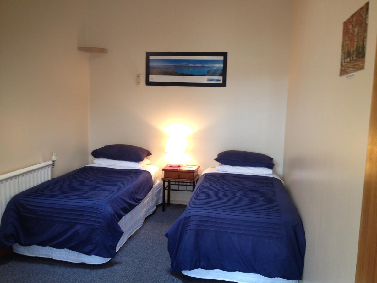 Rawhiti Backpackers Hostel เจอราลดีน ภายนอก รูปภาพ